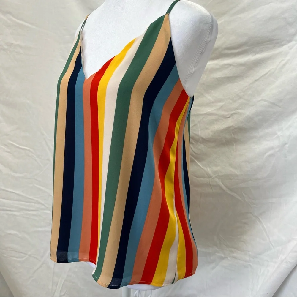 Socialite striped tank with adjustable straps and scalloped neckline. - Picture 3 of 8